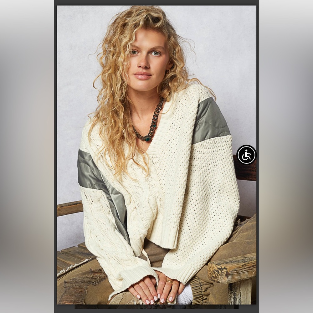 POL SMST746E Natural/Olive Sweater. NWT. Various Sizes.